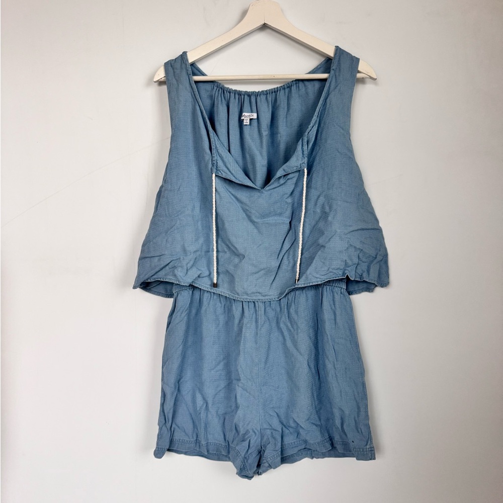 Splendid Light Blue Textured Chambray Sleeveless Romper Size Medium